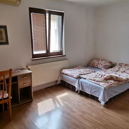 Anh' Private Rooms For Tourist Bratislava Eksteriør billede