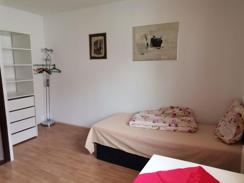 Anh' Private Rooms For Tourist Bratislava Eksteriør billede